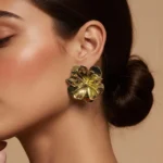 Gold No Color Earrings - Image 2