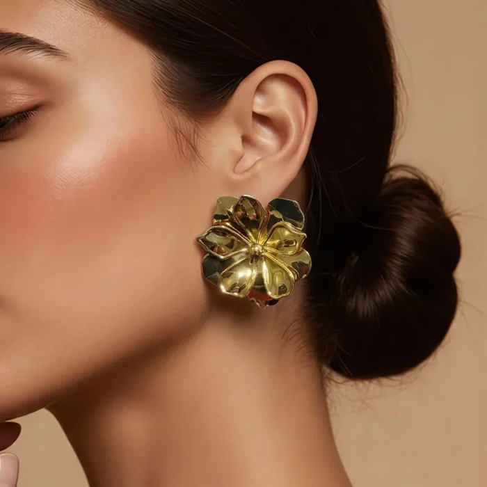 Gold No Color Earrings - Image 2